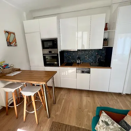 T2 Au Coeur De à Côté De La Gare Routière Appartement