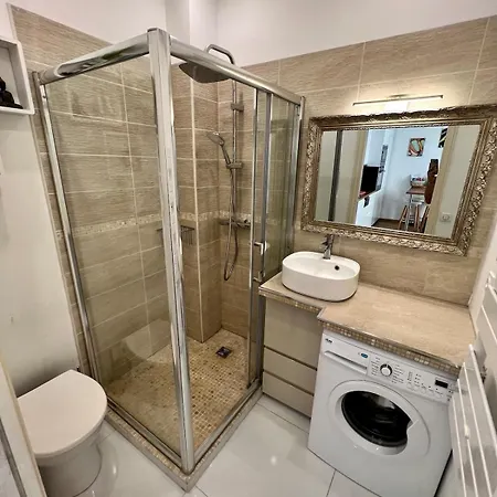 T2 Au Coeur De à Côté De La Gare Routière Appartement