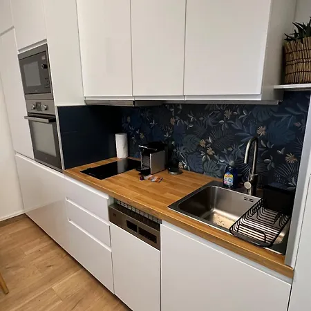 Appartement T2 Au Coeur De à Côté De La Gare Routière *